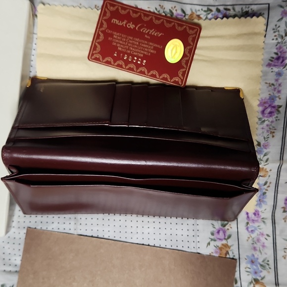 Cartier Bifold Mahogany Brown Wallet Authentic (full inclusion) - Picture 7 of 16